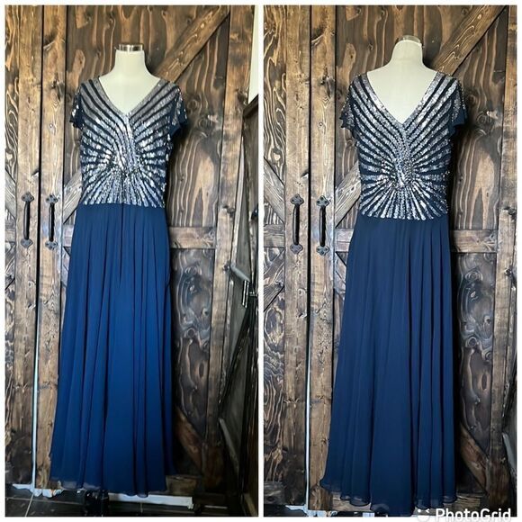 NWT J Kara Women's Plus Size Beaded Maxi Navy Mercury Dress Sz- 16P - Picture 7 of 15